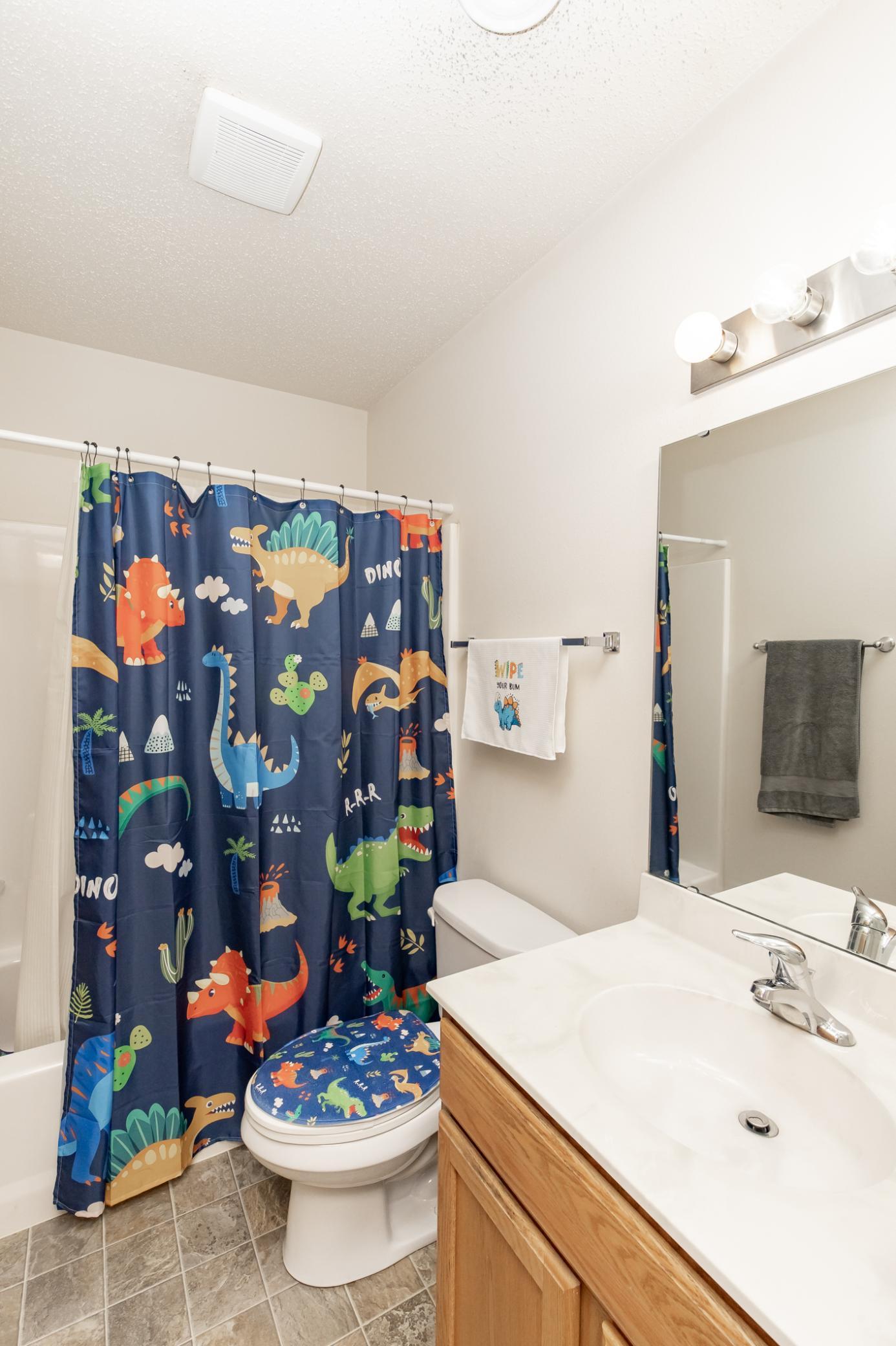 Bathroom 2 - Full