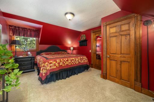 Primary suite