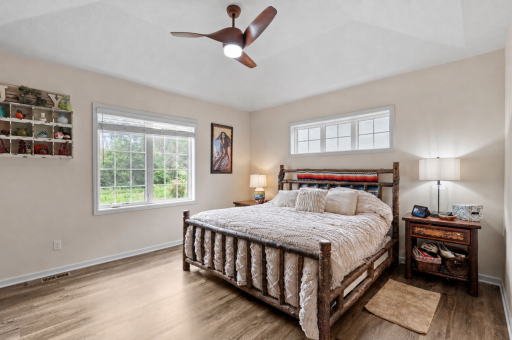 5886 Sheffield Terrace NE, Prior Lake, MN 55372