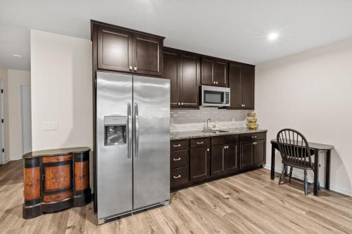 5886 Sheffield Terrace NE, Prior Lake, MN 55372