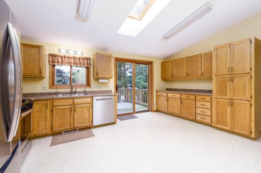 Enjoy plenty of cabinet and counter space plus a pantry.