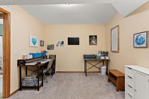 Workout Rm, Craft room, or? 19137 Evenston Dr
