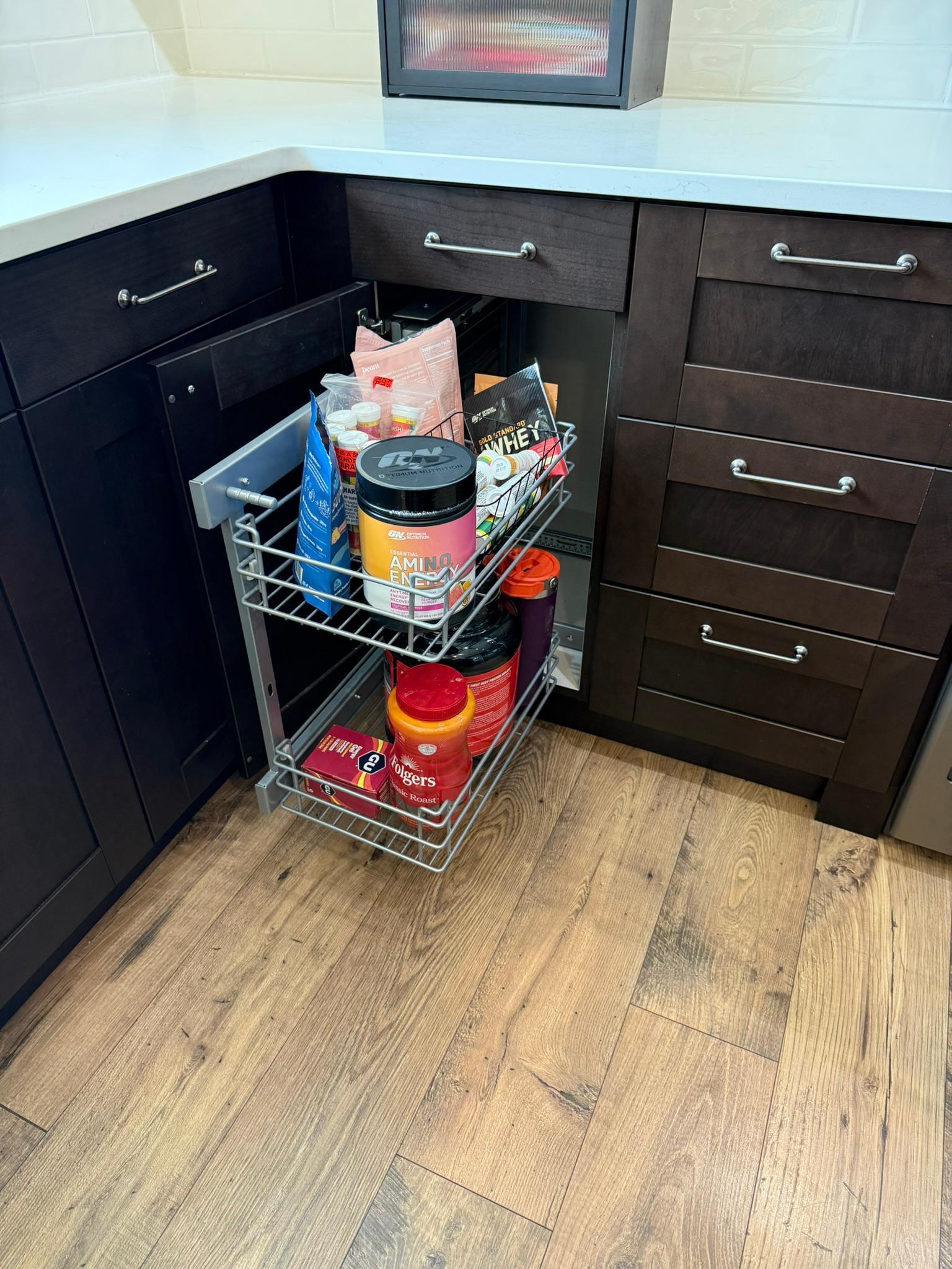 Convenient storage options 19137 Evenston Dr