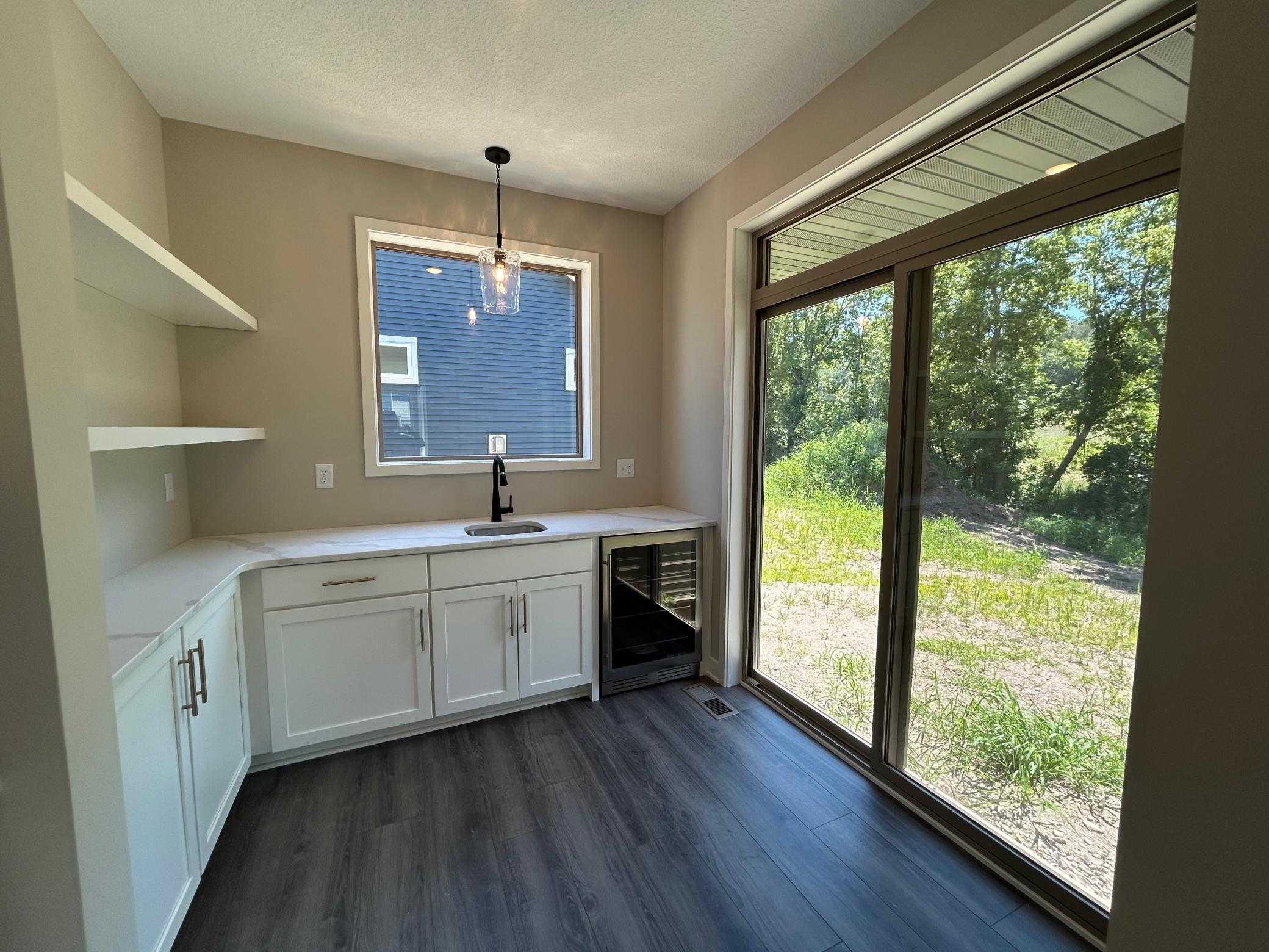 Wet bar