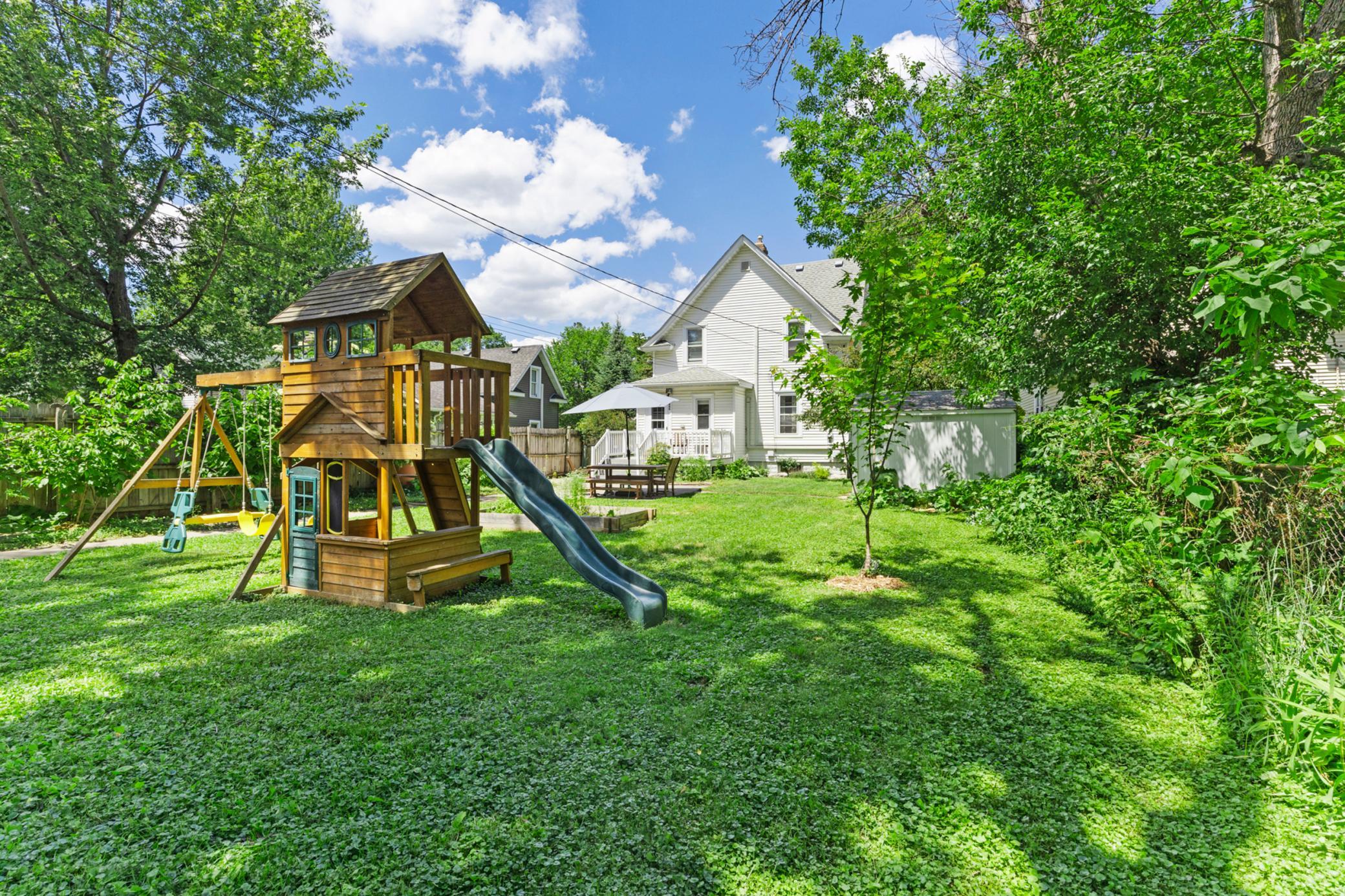So much space to play, plus a bonus shed for extra outdoor storage!