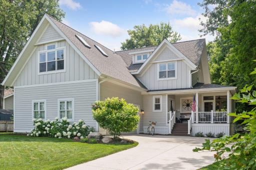 180 Bell Street, Excelsior, MN 55331