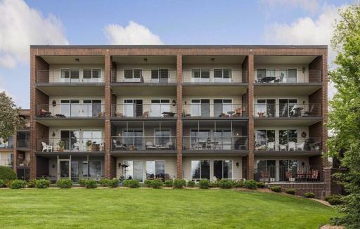 560 Indian Mound Exterior2.jpg