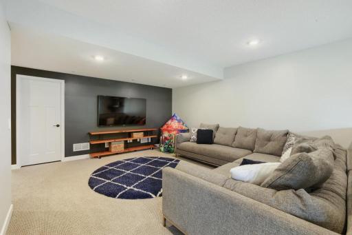 14630 50th Place N, Minneapolis, MN 55446