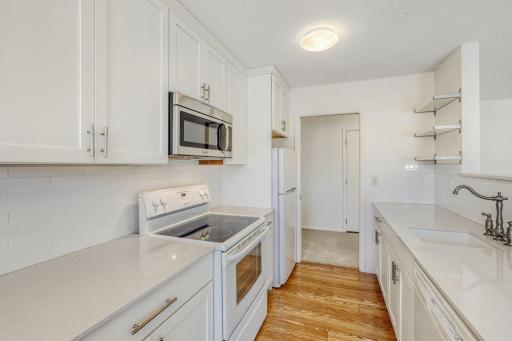 10113 34th Street W, 342, Minnetonka, MN 55305
