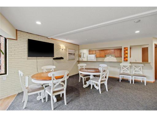 10113 34th Street W, 342, Minnetonka, MN 55305