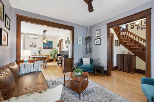 Classic archways & woodwork featured throughout the main living areas.