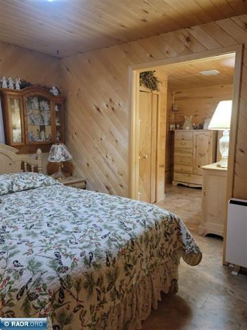 9161 Hibbing Point Road, Cook, MN 55723