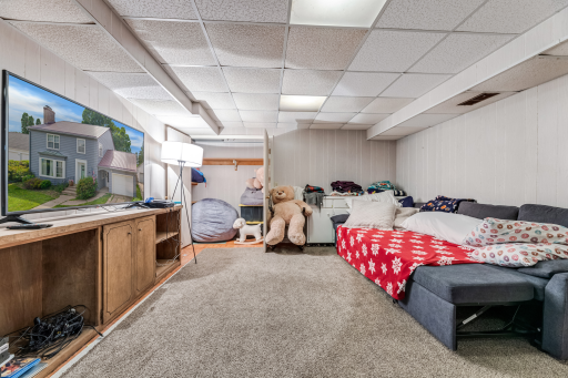 714 South Marshall St Caledonia MN (18).png