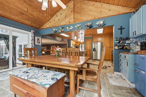 9439 Jewel Lane Court N, Forest Lake, MN 55025