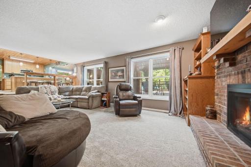9439 Jewel Lane Court N, Forest Lake, MN 55025
