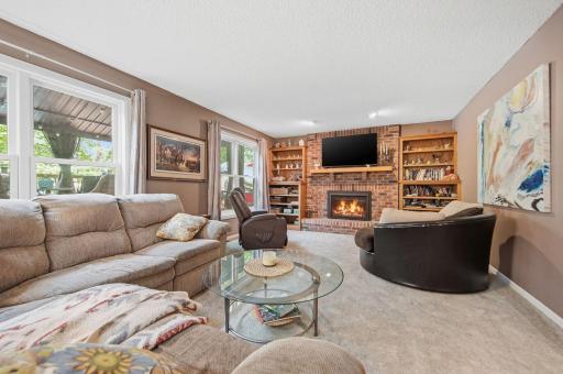 9439 Jewel Lane Court N, Forest Lake, MN 55025