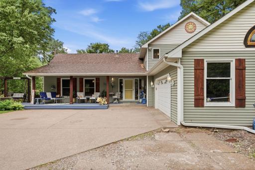 9439 Jewel Lane Court N, Forest Lake, MN 55025