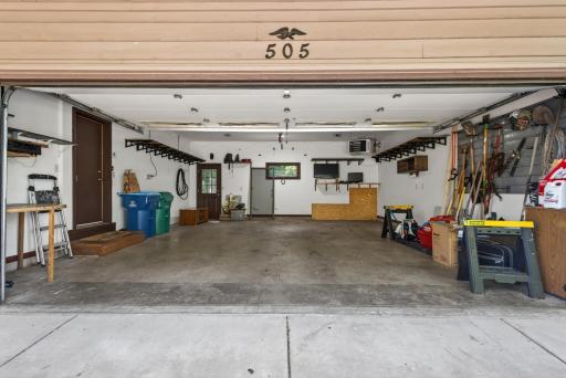 505 Zinnia Lane N, Minneapolis, MN 55441