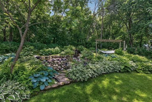 505 Zinnia Lane N, Minneapolis, MN 55441