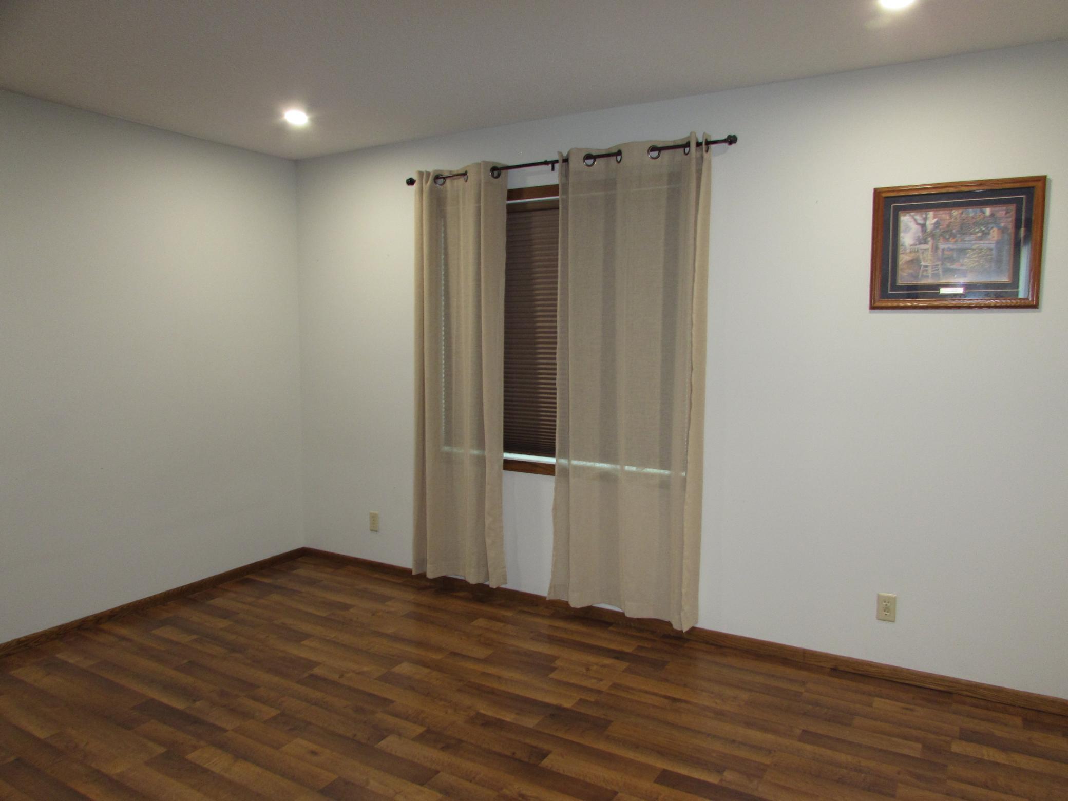 2nd Bedroom (Main Floor)
