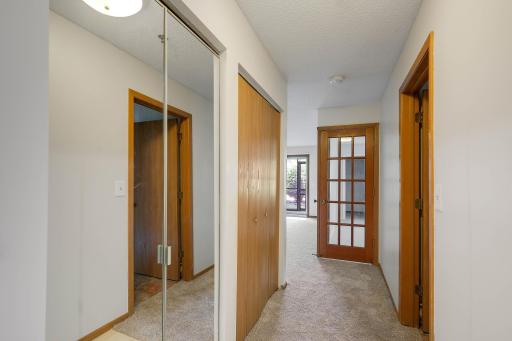 2150 Ridge Drive, 14, Minneapolis, MN 55416