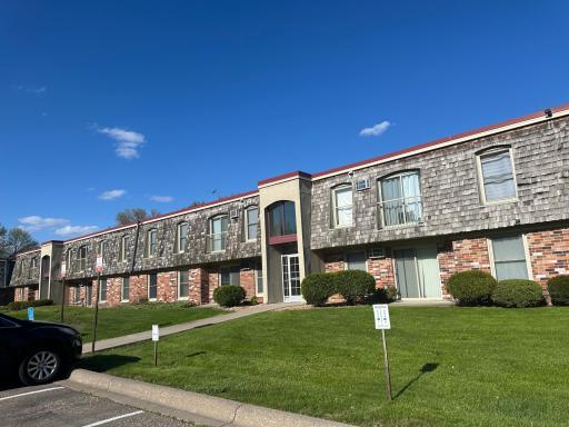 909 11th Avenue S, 8, Hopkins, MN 55343