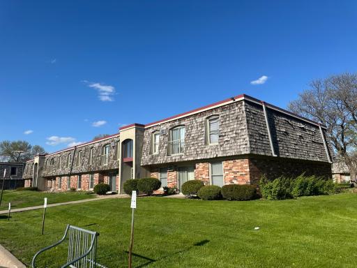 909 11th Avenue S, 8, Hopkins, MN 55343