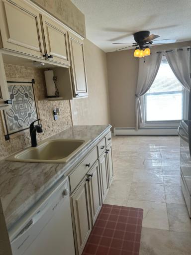 909 11th Avenue S, 8, Hopkins, MN 55343