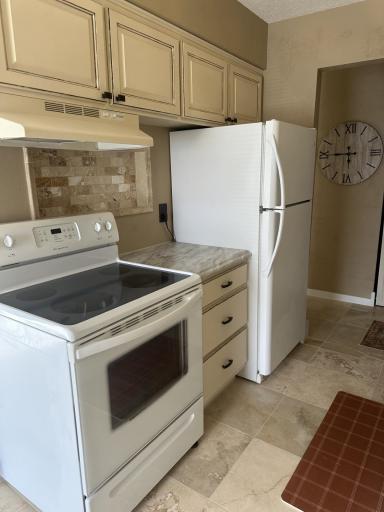 909 11th Avenue S, 8, Hopkins, MN 55343