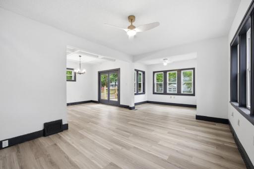 1124 University Drive S, Fargo, ND 58103