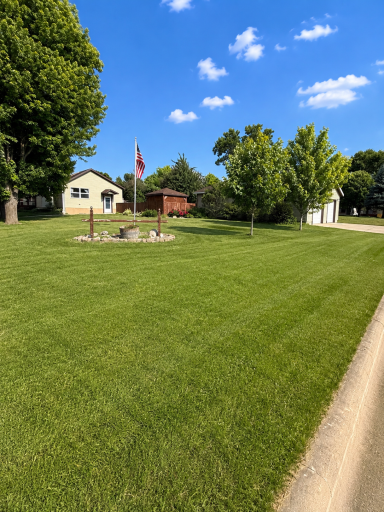 500 Superior Street, Milroy, MN 56263