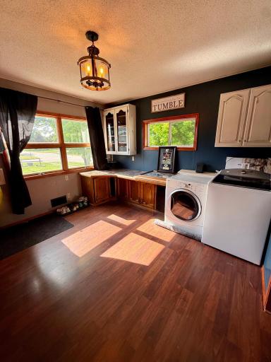 500 Superior Street, Milroy, MN 56263