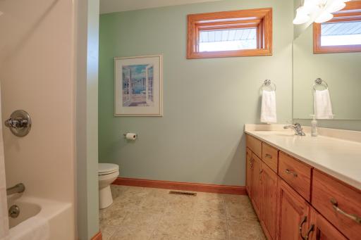 191 137th Avenue NW, Spicer, MN 56288
