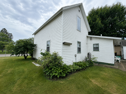 535 1st Avenue N, Perham, MN 56573