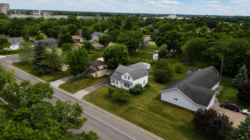 535 1st Avenue N, Perham, MN 56573