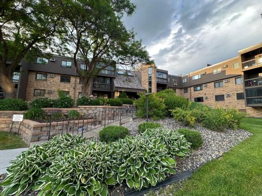 999 41st Avenue NE, 212, Minneapolis, MN 55421