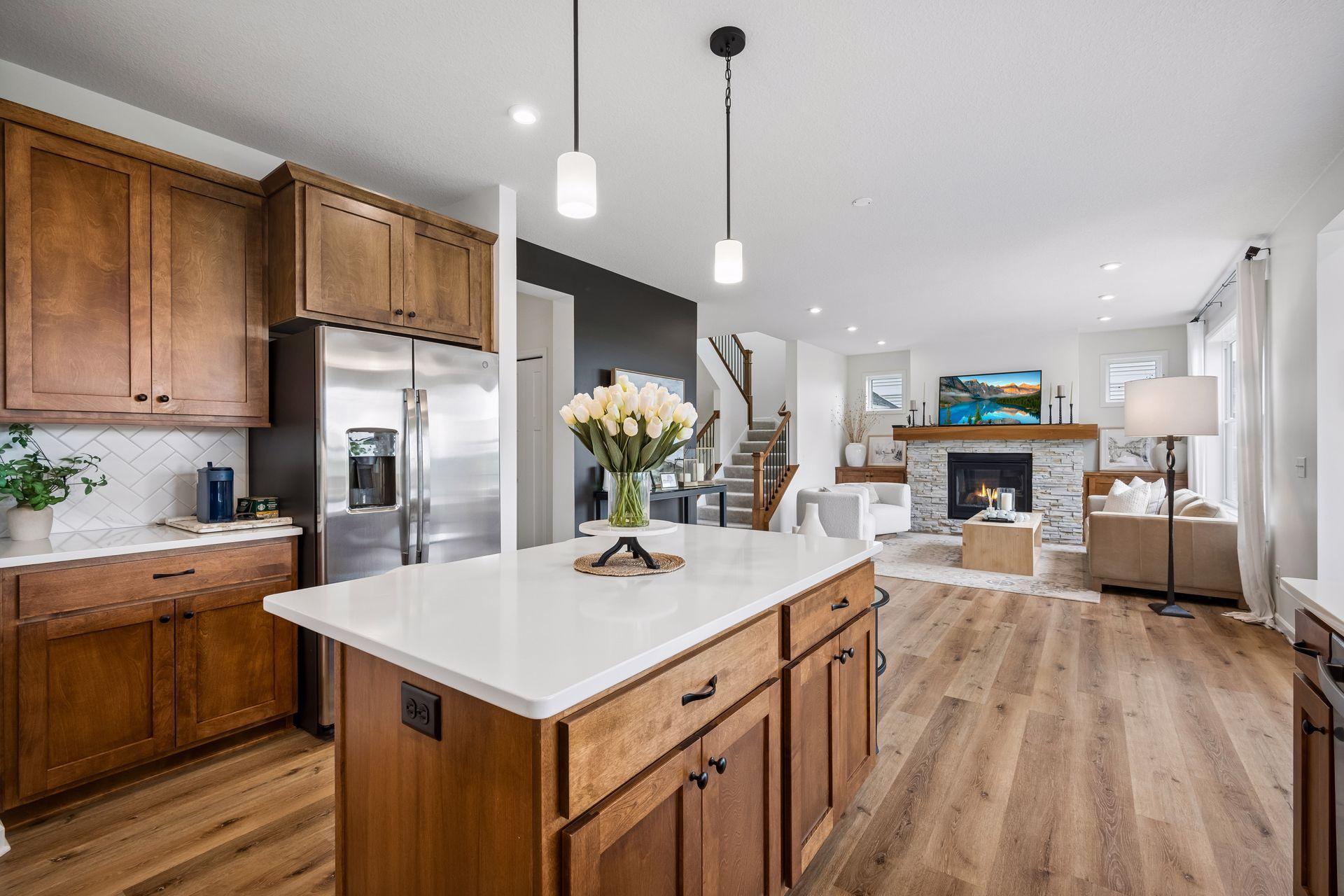 Kitchen w/ Center Island & Stainless Appliances