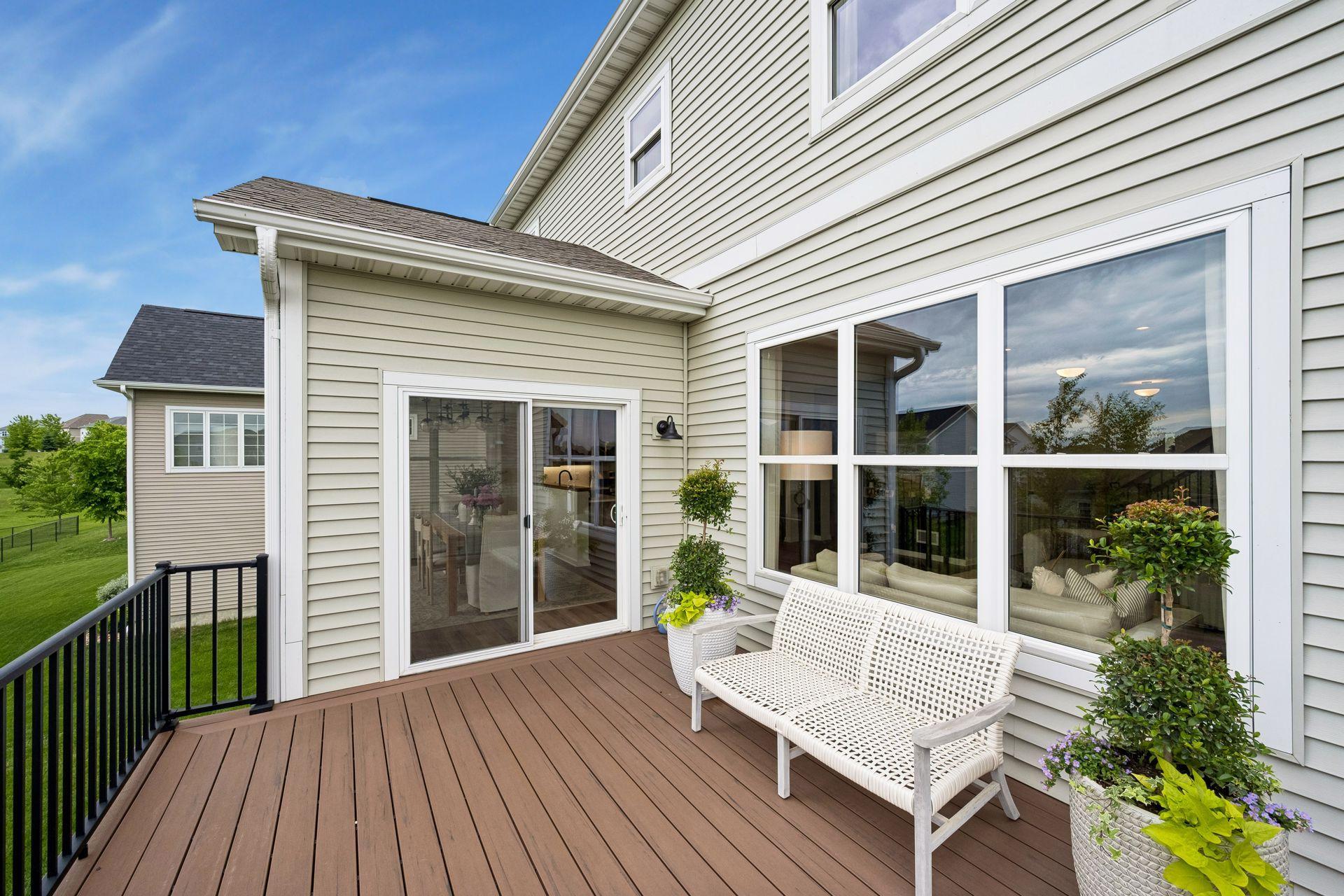 Maintenance-Free Deck