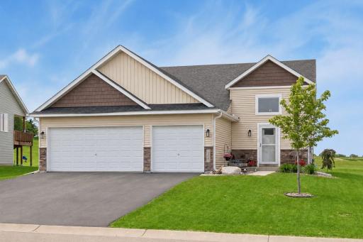Photo for 268 Tower Avenue, Dundas, MN 55019 - listing #7088383 268 Tower Avenue, Dundas, MN 55019