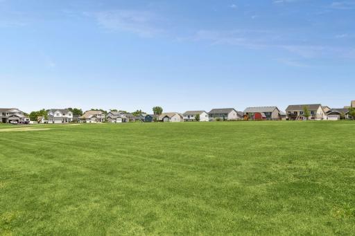 City Park Right in your Backyard! Enjoy the Extra Space without the Added Maintenance & Expense!