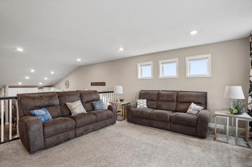 9773 52nd Lane NE, Saint Michael, MN 55376