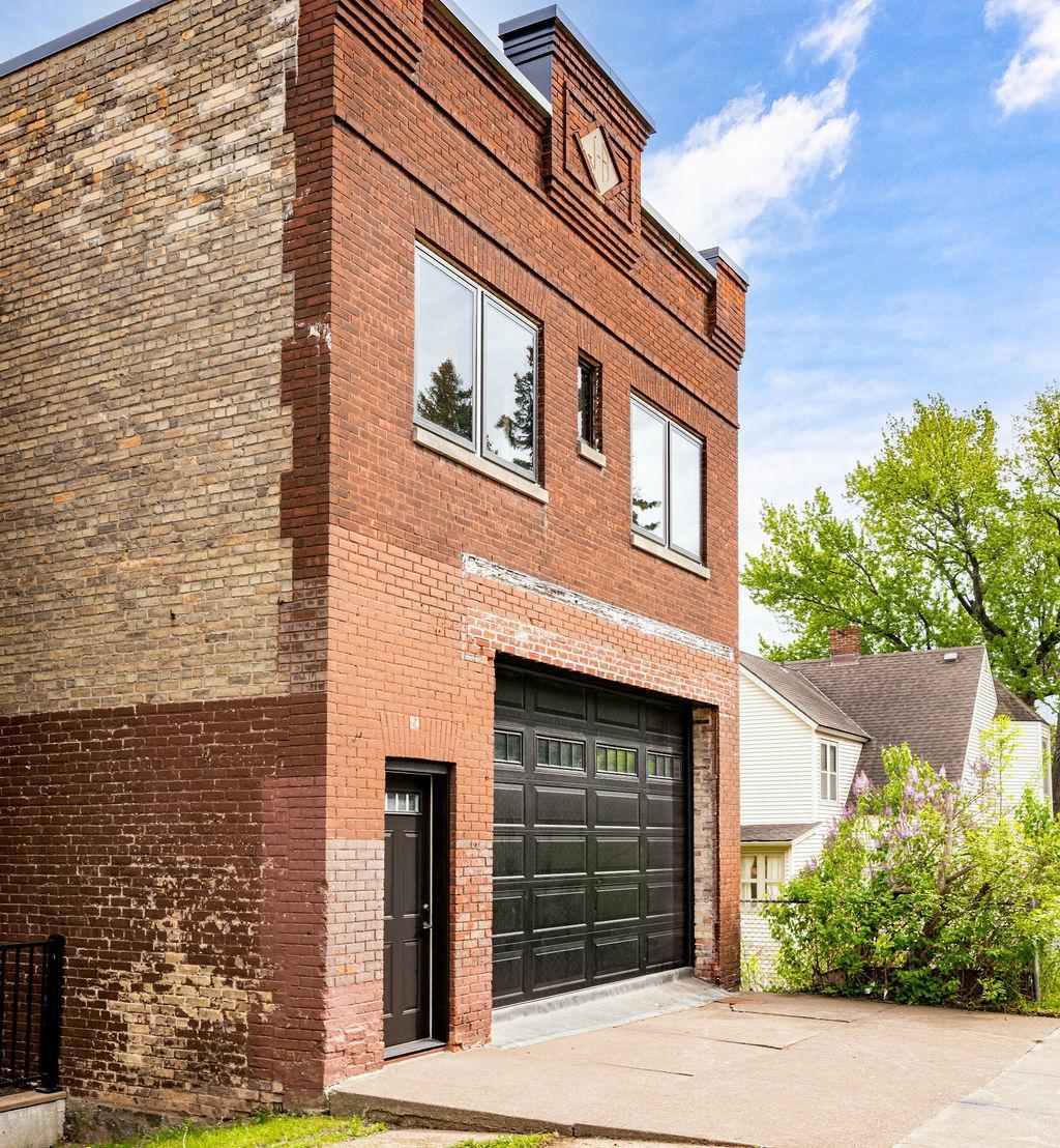 Property photo for 24 W 5th Street, Duluth, MN 55806