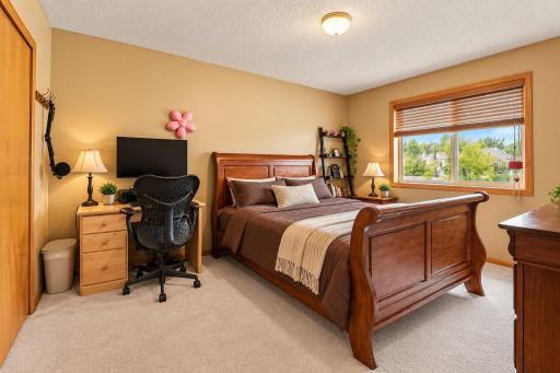 Large spacious main floor bedroom next to the bath