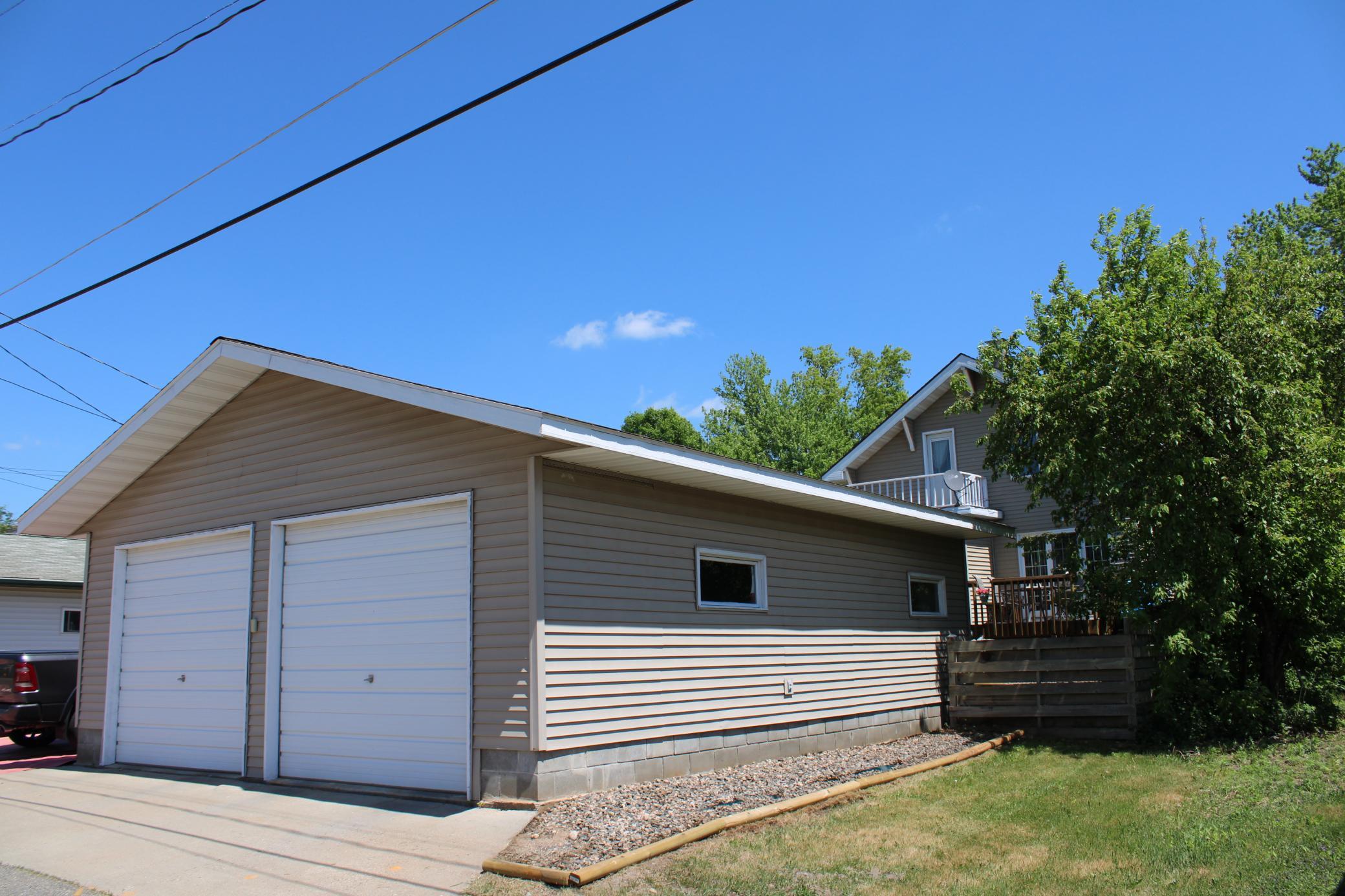garage