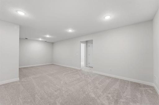 18 Palomino Court, Hudson, WI 54016