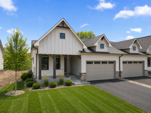 18 Palomino Court, Hudson, WI 54016