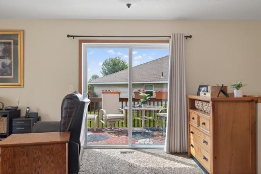 38272 Explorer Circle, North Branch, MN 55056