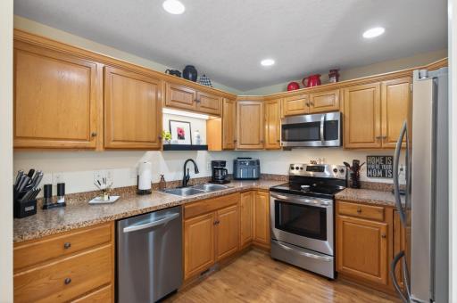 38272 Explorer Circle, North Branch, MN 55056