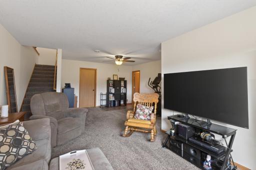 38272 Explorer Circle, North Branch, MN 55056