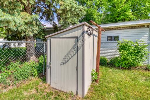 2313 9th Street S, Fargo, ND 58103